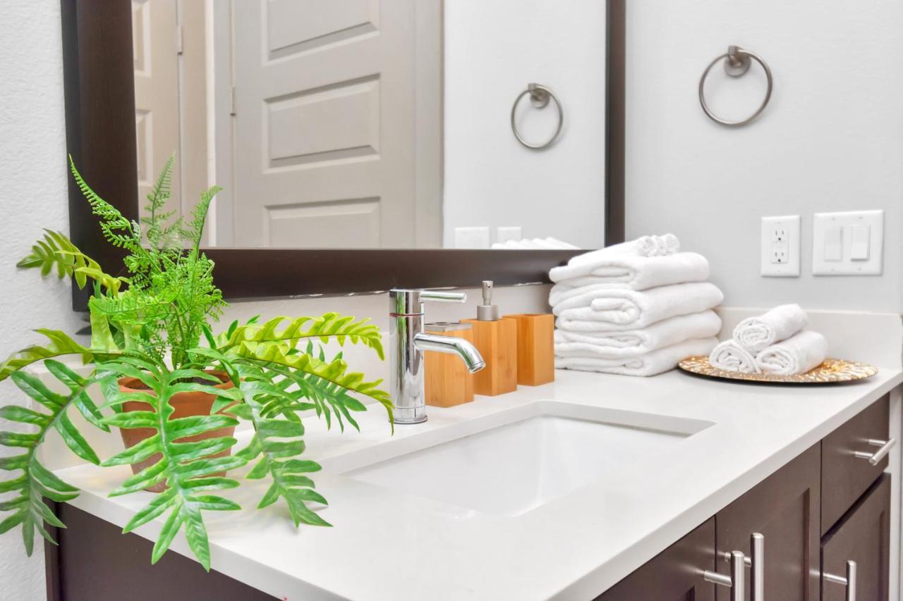 Downtown Hou 1Br Rental Car Available!! Pool Wifi 休斯敦 外观 照片